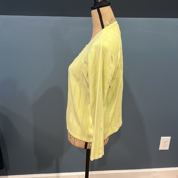 Talbots button up sweater/long sleeve size large women’s - Picture 3 of 6